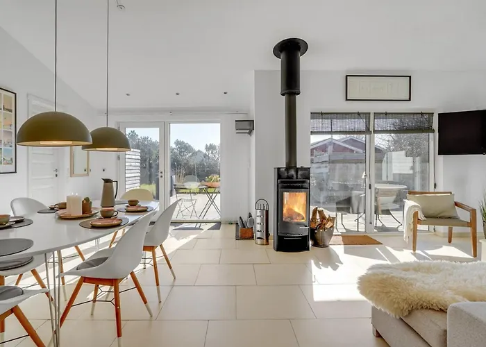 Biorn - 70m From The Sea By Interhome *